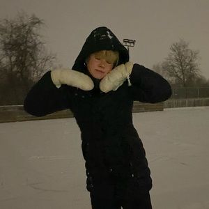 Meet your Posher, Leah